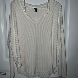 cream long sleeve tee